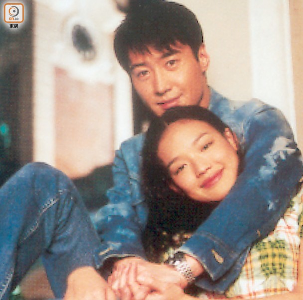 Tình sử toàn trai đẹp của mỹ nhân "đen tình" Thư Kỳ - 2