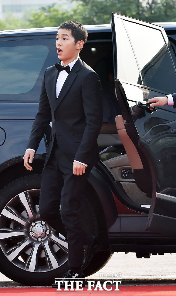 Nhã Phương nổi bật với áo dài trên thảm đỏ xứ Kim chi - 13