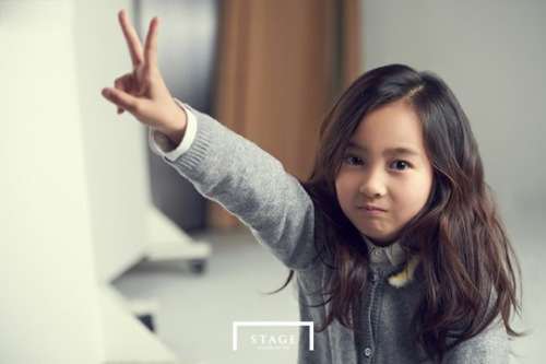 Gặp lại thiên thần nhí của "Điều kì diệu ở buồng giam số 7" - 7