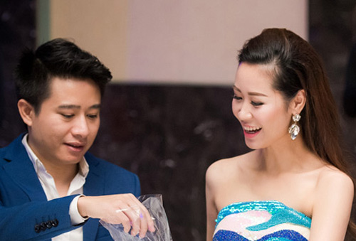 Ghen tỵ tình cảm của vợ chồng Đan Lê và Dương Thuỳ Linh - 4