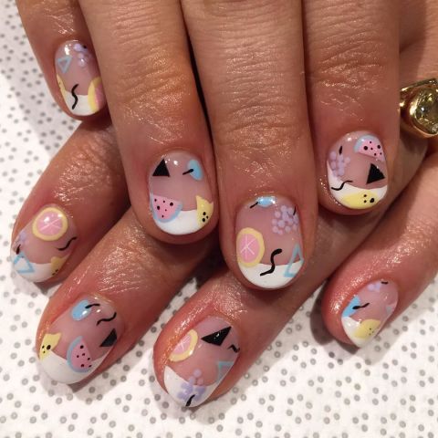 Mách nàng sáng tạo với kiểu sơn móng Pháp thanh lịch - 5