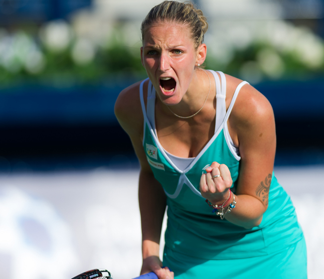 Karolina Pliskova sinh (21/3/1992) tại CH Séc, cô cao 1m86 và sở hữu gương mặt đẹp lạ.
