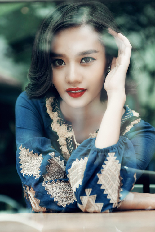 Kim Chi gợi ý cách phối đồ thu cực xinh với tóc ngắn - 18