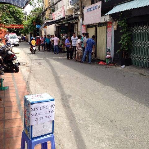 TP.HCM: Chủ tiệm sửa xe bị đâm gục gần trụ sở công an - 2