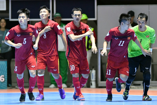 World Cup Futsal: Việt Nam chào sân ấn tượng - 1