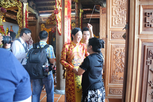 Xót xa ảnh Hoài Linh già đi nhiều vì nhà thờ Tổ - 3