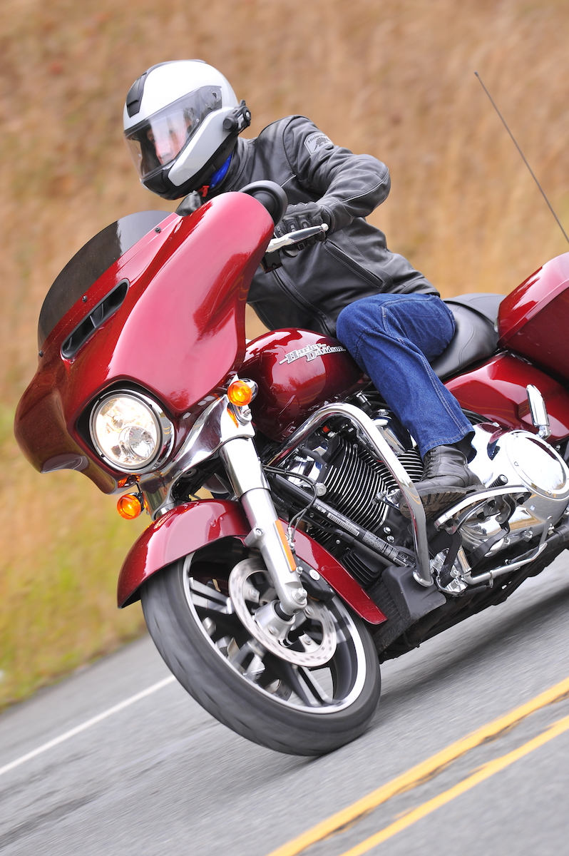 Đánh giá sơ bộ Harley Davidson 2017 - 3