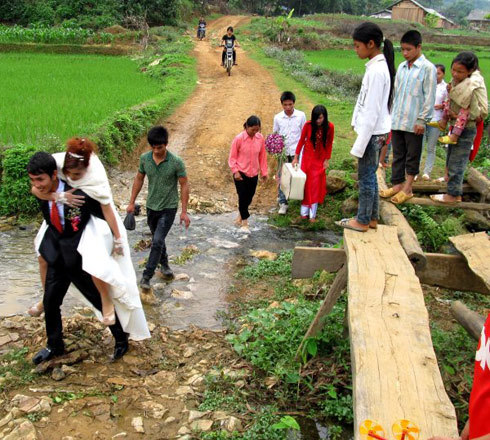 4 đám cưới đúng chuẩn hạnh phúc gây xôn xao - 2