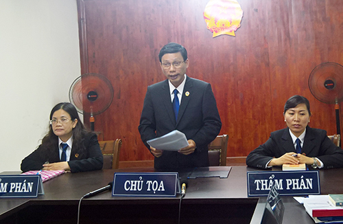 Vụ “cướp bánh mì vì đói”: Miễn trách nhiệm hình sự - 2