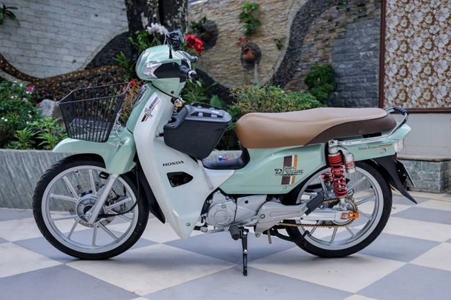Xe máy Honda Super Dream 110 độ siêu chất của dân chơi Việt