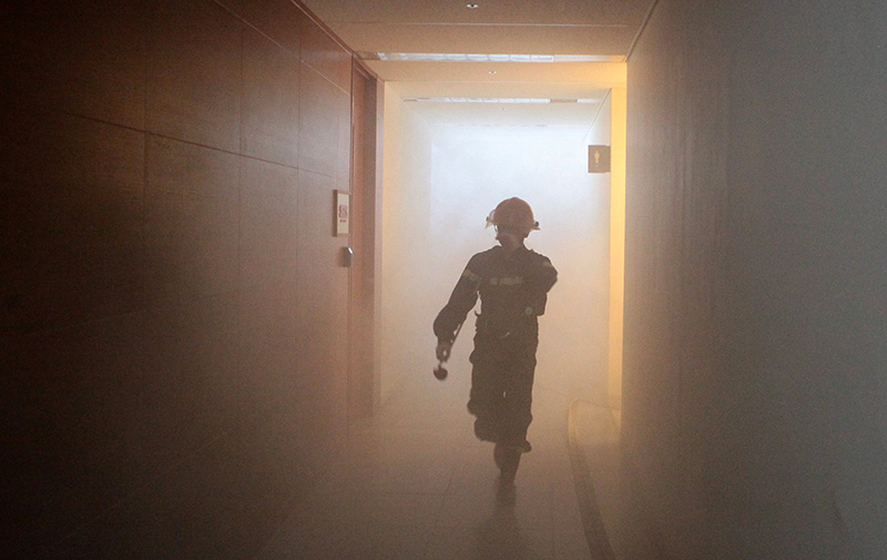 Xem diễn tập cứu 1.000 người “kẹt” ở cao ốc cao nhất VN - 5