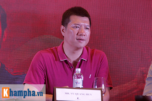 Huyền thoại MU “choáng” với fan Việt, thích Ronaldo hơn Cantona - 6