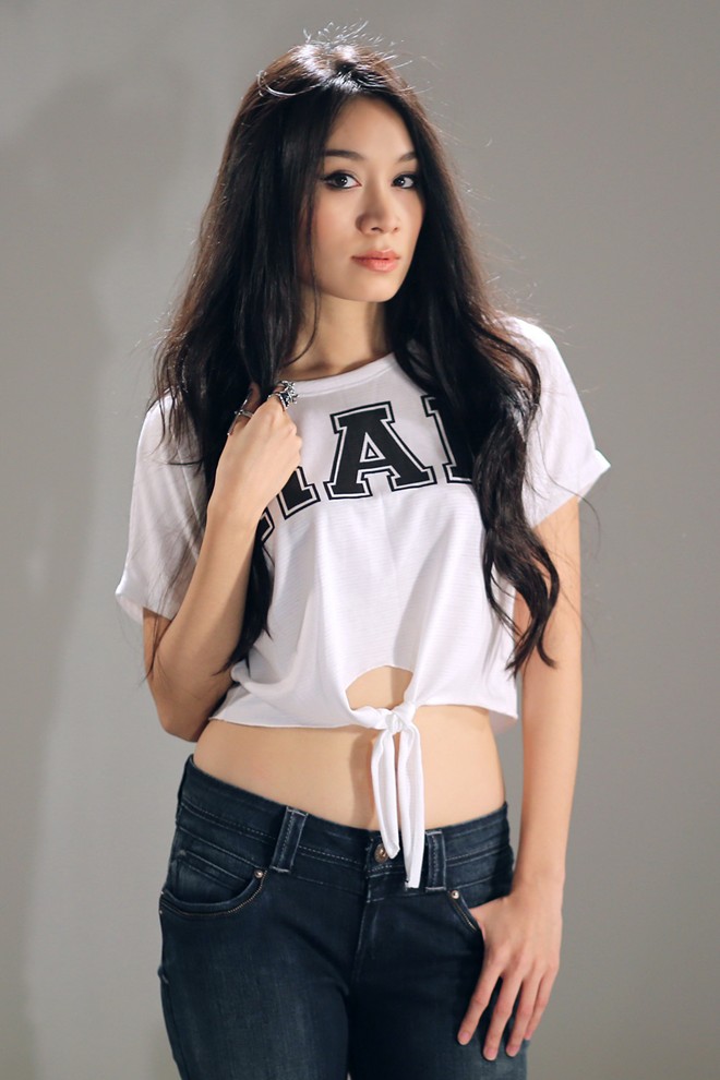 Đọ sắc 2 cô cháu gái chân dài siêu gợi cảm của Lam Trường - 5