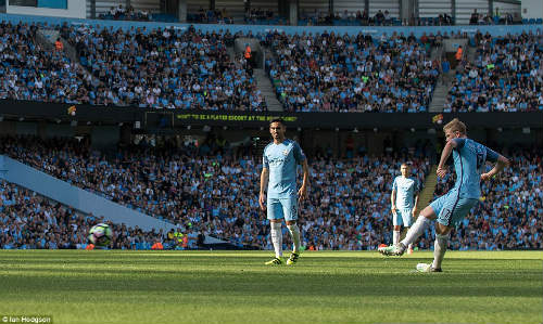 Fan Man City: Cho cũng không đổi De Bruyne lấy Messi - 3