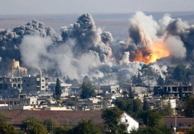 Mỹ dội bom quân đội Syria vì tưởng nhầm "xe tăng IS" - 2