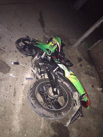 Hà Nội:  3 nam thanh niên tử vong bên cạnh chiếc xe máy - 1