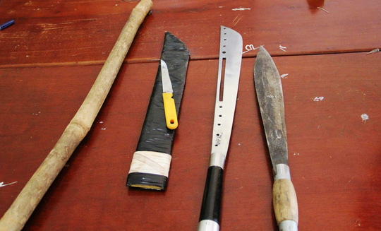 Bắt "tập đoàn" đòi nợ thuê hung hãn ở Lâm Đồng - 2