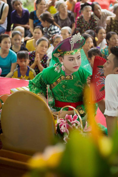 Vẻ đẹp hút hồn của cậu đồng nổi tiếng xứ Thanh - 6