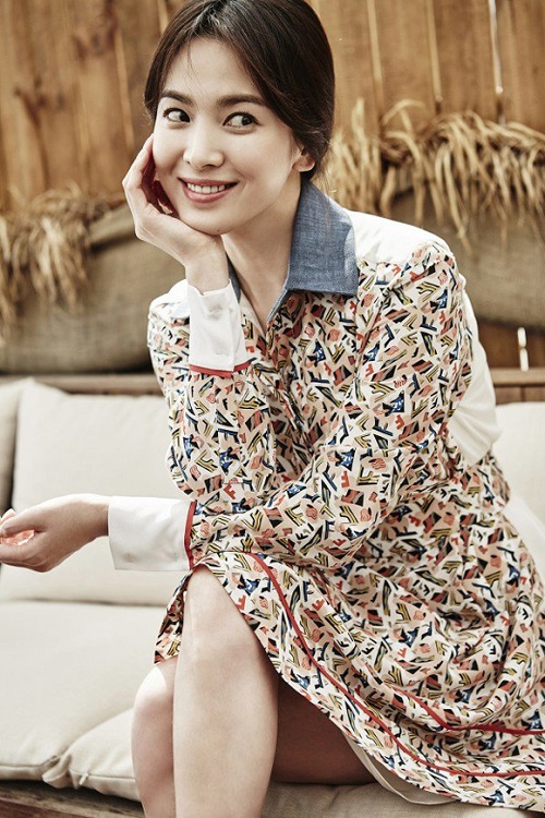 Váy giản dị của Song Hye Kyo cũng tốn 50 triệu đồng - 1