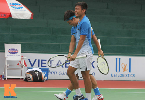 Vang dội: Hoàng Nam - Hoàng Thiên vào chung kết giải Futures VN - 1