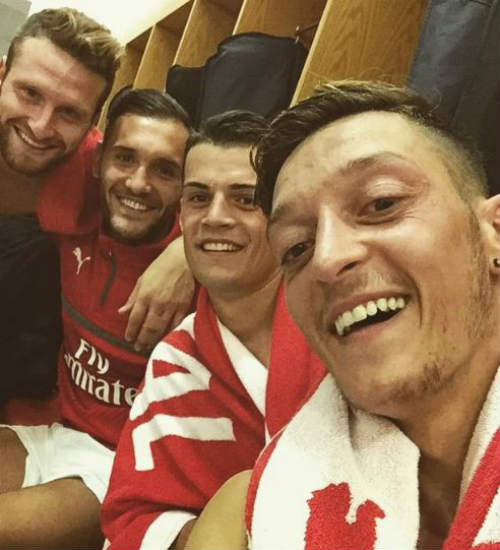 Arsenal phá dớp trước Chelsea, Wenger hả hê ra mặt - 3