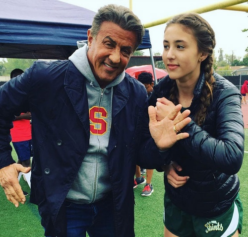 Nhan sắc như mộng của con gái 4 sao hành động đình đám - 5