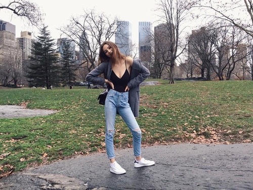 Nhan sắc như mộng của con gái 4 sao hành động đình đám - 2