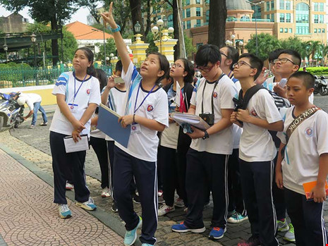 Khi học sinh lớp 8 làm hướng dẫn viên du lịch - 2