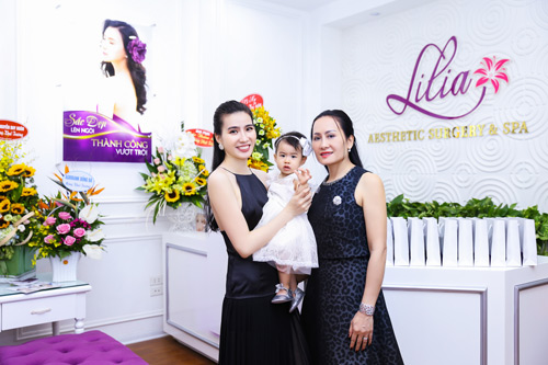 Dàn siêu mẫu lộng lẫy dự khai trương chi nhánh mới Lilia Spa - 7