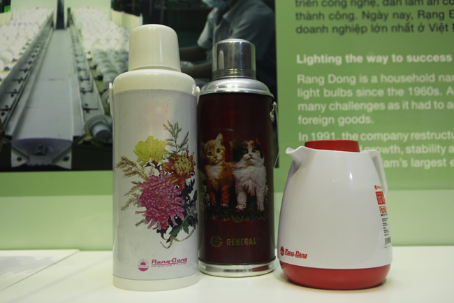 Ảnh: Ngắm "hàng hiệu" nổi tiếng thời kỳ đổi mới - 4