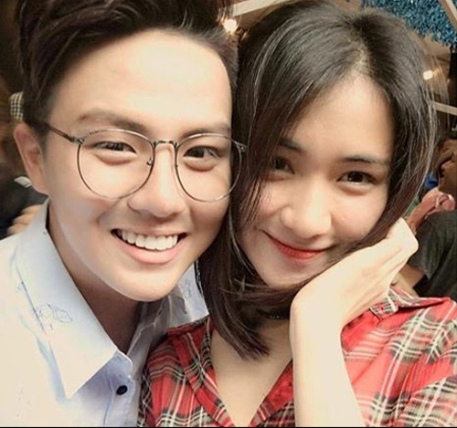 Loạt ảnh thân mật của Hòa Minzy với "trai lạ" khiến fan tò mò - 3