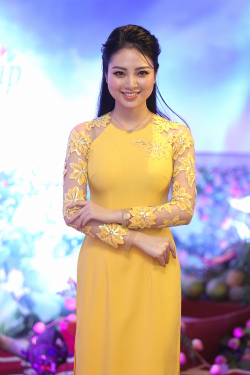 Hoa hậu Ngọc Hân phủ nhận tin đồn kết hôn - 5