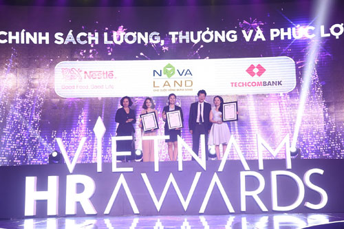Novaland đoạt 03 giải thưởng cho 03 hạng mục tại Việt Nam HR Awards 2016 - 1