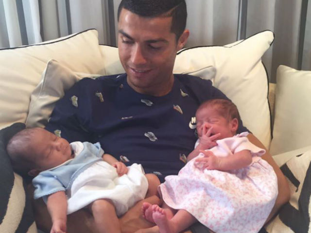 Ronaldo đón song sinh: Thuê đẻ 5,4 tỷ đồng & manh mối người mẹ bí ẩn