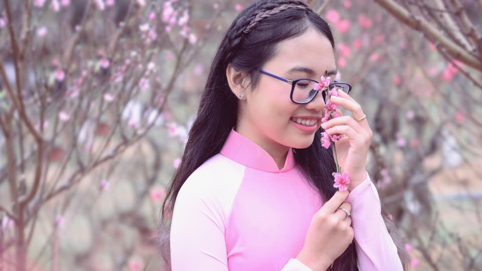 Nhìn Phương Mỹ Chi thế này, ai còn nói "chín ép" phản cảm - 10