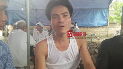 Tình tiết bất ngờ vụ chồng chém chết vợ khi đang chăm con - 2