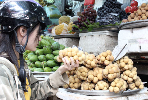 Chi 8.500 tỷ đồng nhập trái cây: Người Việt &#34;nghiện&#34; trái cây Thái? - 1