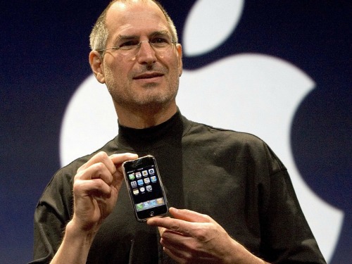 Từ iPhone đầu tiên đến iPhone 7 Plus: Apple đã lột xác thế nào? - 1