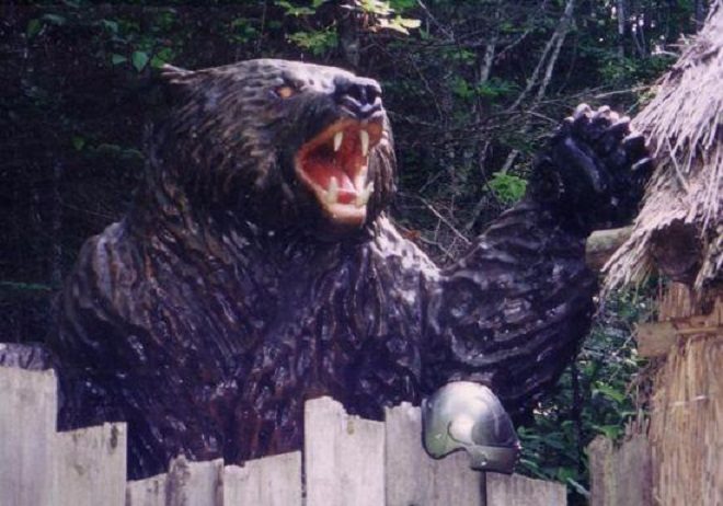 Gấu "tử thần" cao 2,7m ăn thịt người gây kinh hoàng ở Nhật - 4