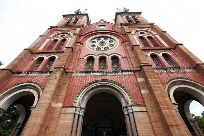 Ngắm Nhà thờ Đức Bà 140 năm tuổi ở Sài Gòn trước ngày trùng tu - 5