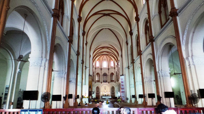 Ngắm Nhà thờ Đức Bà 140 năm tuổi ở Sài Gòn trước ngày trùng tu - 9