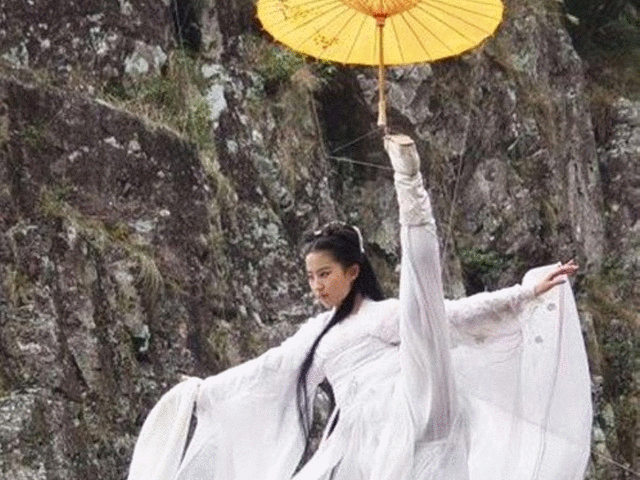 Phim Trung Quốc "lừa" khán giả ngoạn mục trong cảnh hành động