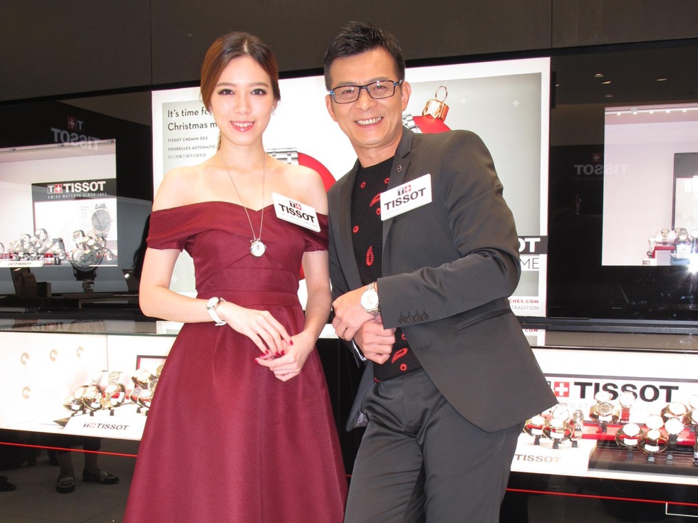Loạt ái nữ xinh như hoa hậu của sao Hoa bị showbiz gạ gẫm "mua chuộc" - 13