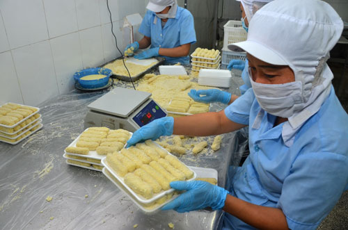 Nghịch lý có tiền nhưng không tiêu được - 1