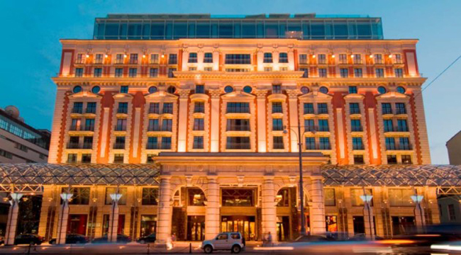 6. Ritz-Carlton Hotel (Mátxcơva - Nga): Giá mỗi đêm: $ 17.500 (Khoảng 384 triệu VNĐ)
