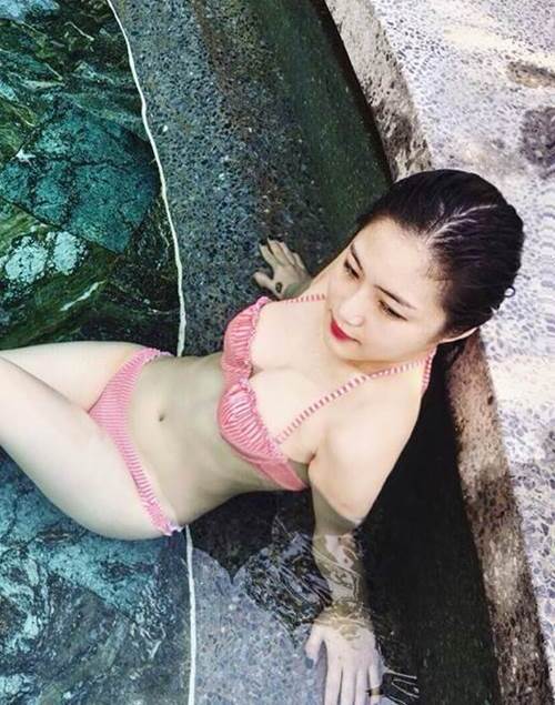 Hương Tràm "lột xác" từ cô bé mũm mĩm đến mỹ nữ sexy ngoạn mục thế này - 6
