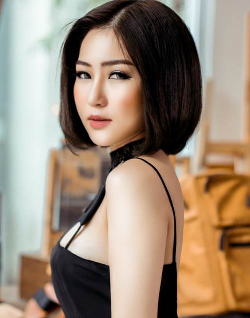 Hương Tràm "lột xác" từ cô bé mũm mĩm đến mỹ nữ sexy ngoạn mục thế này - 18