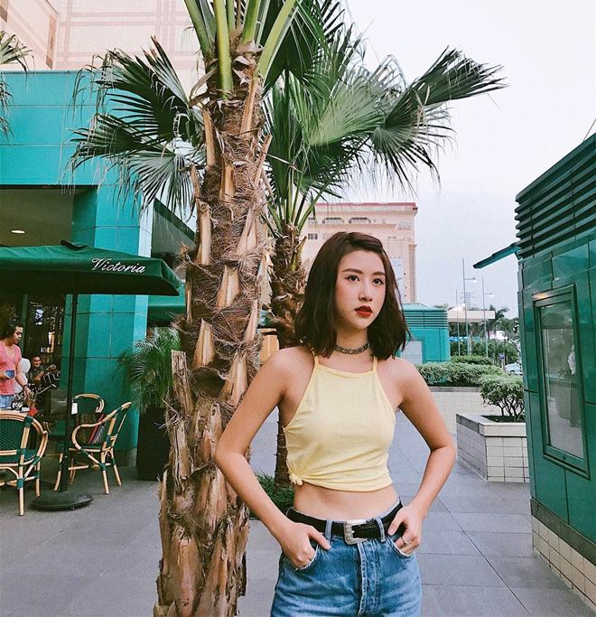 Nếu nói về style áo dây trễ nải, Quỳnh Anh Shyn hẳn là số 1 - 7