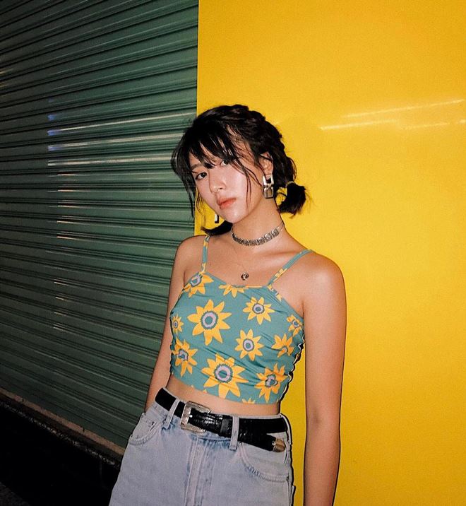 Nếu nói về style áo dây trễ nải, Quỳnh Anh Shyn hẳn là số 1 - 8