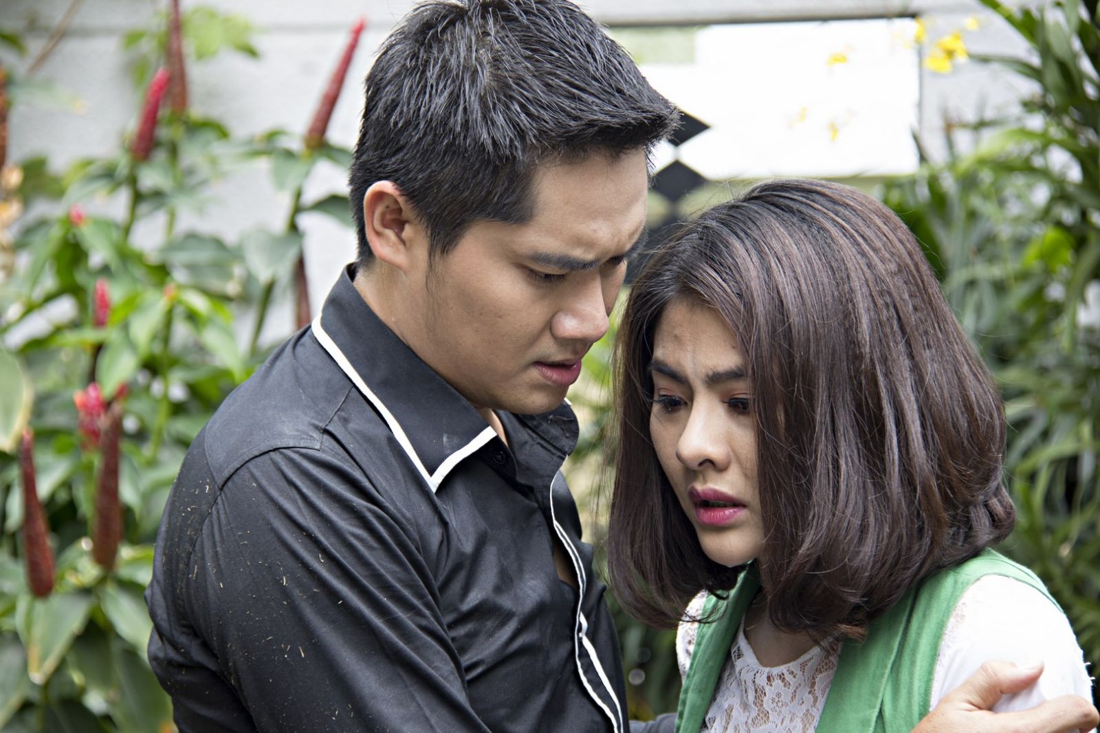 "Say nắng" bạn diễn: Con gái ông trùm tuyên bố cảnh nóng là chuyện nhỏ! - 8